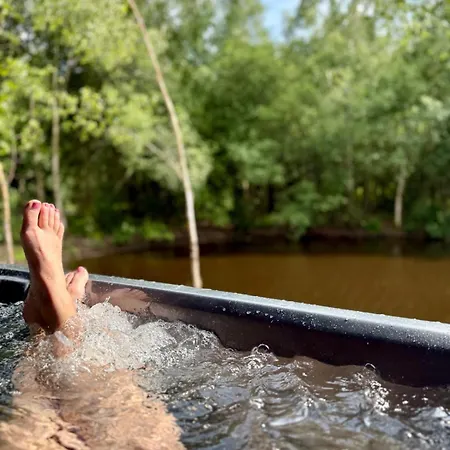 Schlaffass Natursee-chalet Mit Sanitaerfass,hot Tub,sauna,jacuzzi,angeln Twist