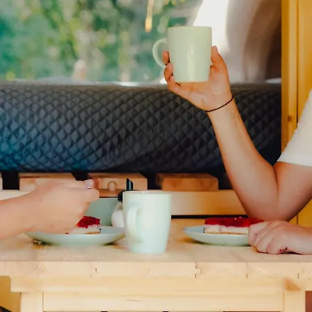 Schlaffass Natursee-chalet Mit Sanitaerfass,hot Tub,sauna,jacuzzi,angeln