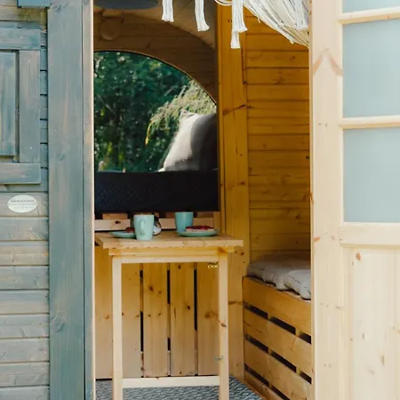 Luksusowy namiot Schlaffass Natursee-chalet Mit Sanitaerfass,hot Tub,sauna,jacuzzi,angeln *