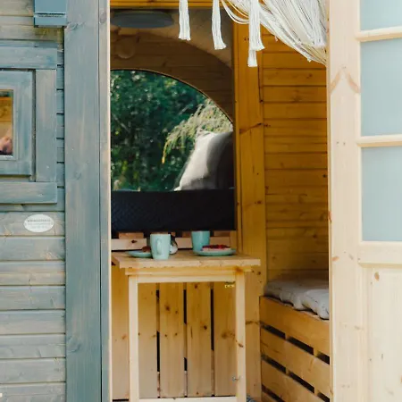 Schlaffass Natursee-chalet Mit Sanitaerfass,hot Tub,sauna,jacuzzi,angeln 럭셔리텐트