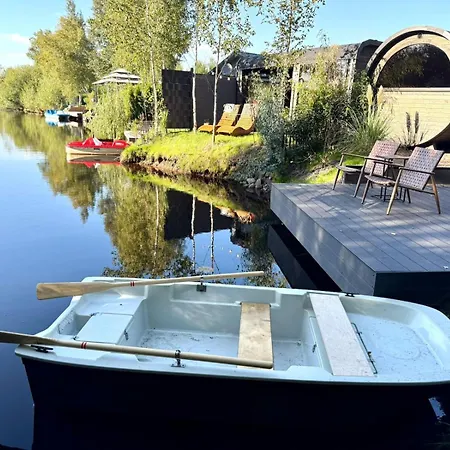Schlaffass Natursee-chalet Mit Sanitaerfass,hot Tub,sauna,jacuzzi,angeln Twist