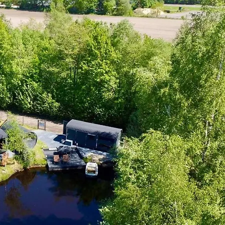 Schlaffass Natursee-Chalet mit Sanitärfass,Hot Tub,Sauna,Jacuzzi,angeln *