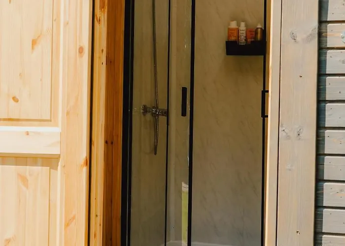 Schlaffass Natursee-chalet Mit Sanitaerfass,hot Tub,sauna,jacuzzi,angeln * Twist