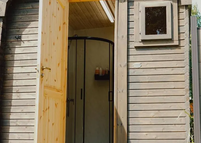 Οργανωμένο κάμπινγκ Schlaffass Natursee-chalet Mit Sanitaerfass,hot Tub,sauna,jacuzzi,angeln *